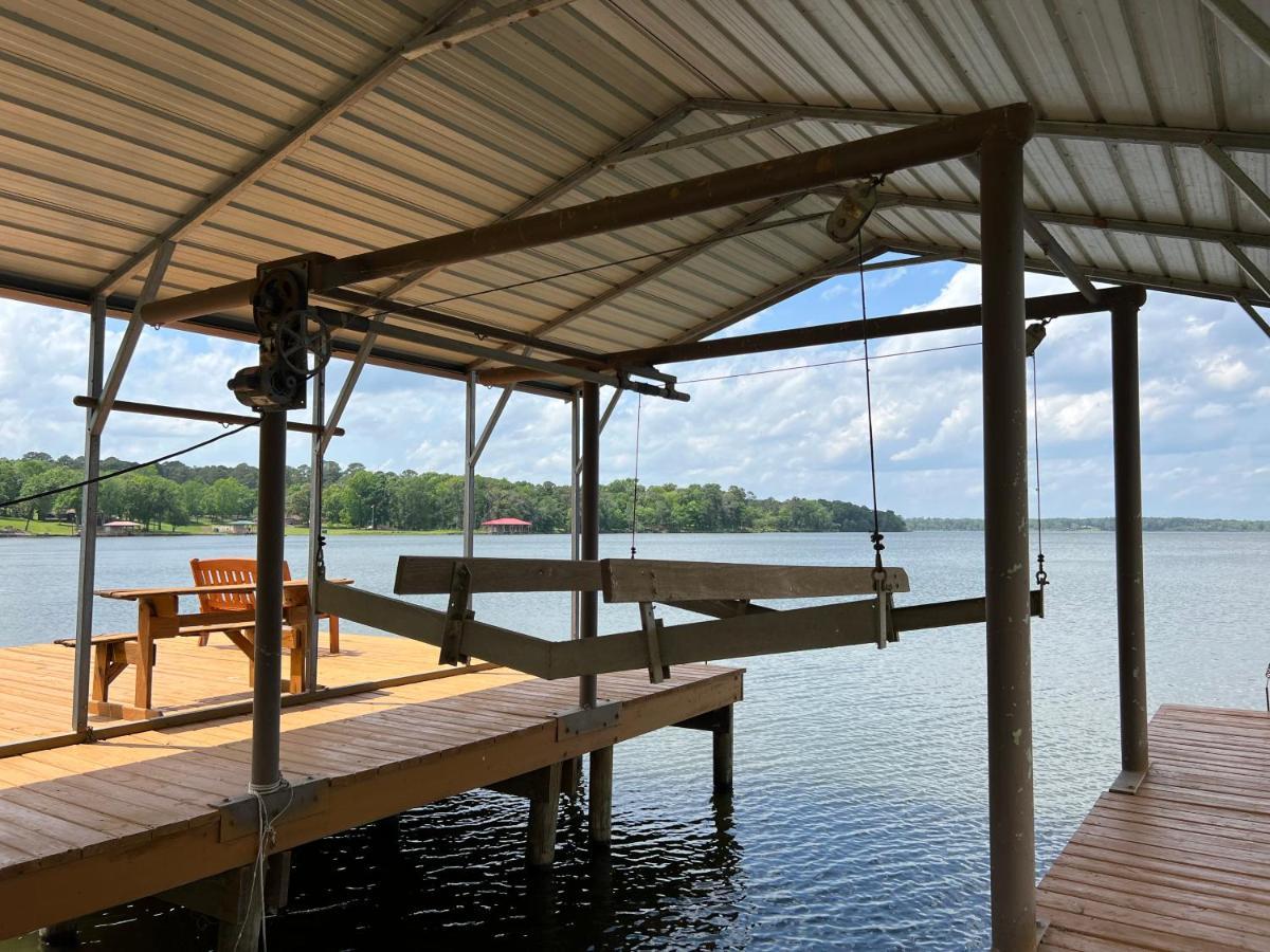 Lakefront Oasis With Private Boat Dock On Lake Palestine Coffee City Buitenkant foto